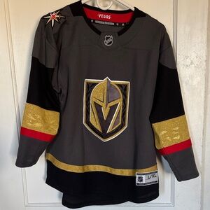 Youth L/XL Vegas Golden Knights Jersey (Blank back)